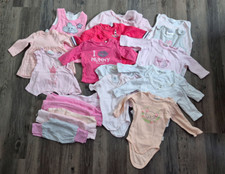 Kleidungspaket Baby Mädchen Größe 62 - 19 Teile Strampler Bodys Pullover Hosen