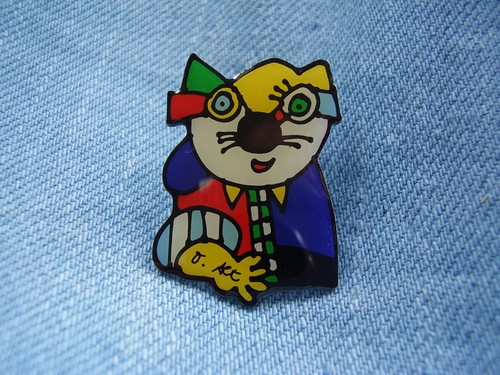 Pin otmar alt katzenfigur - pin,