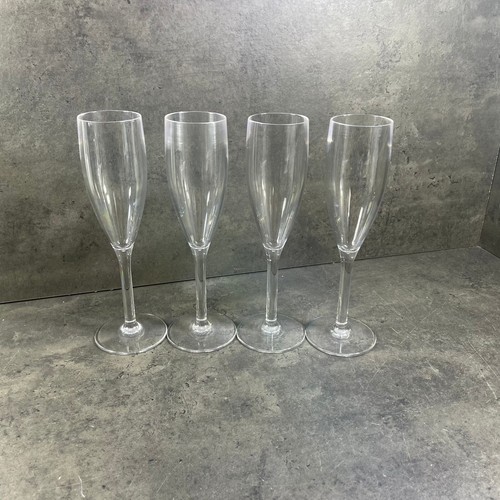 Stück kunststoff sektglas - 4,