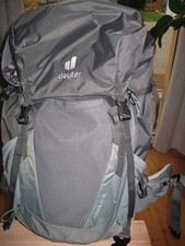 Deuter Futura 24 SL Blau Wanderrucksack/ Trekkingrucksack