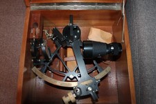 W.Ludolph Trommelsextant  in Holztransportkiste mit Prüfzeugnis von 1960