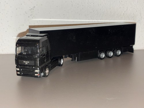 Herpa man tga - herpa,