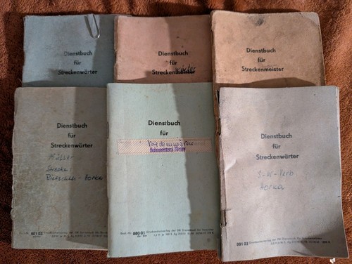 Dienstbücher für - 6,