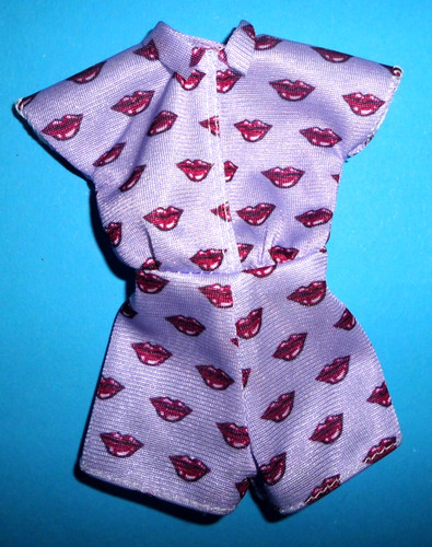 Barbie curvy kleidung - %***barbie,