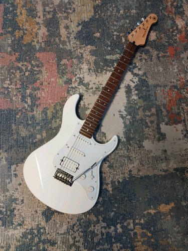 Yamaha pacifica gitarre - yamaha,