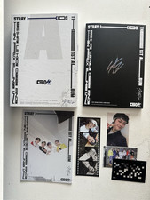 Straykids Go Live Album Stray Kids Skz Kpop Lee know changbin Jeongin Photocard