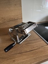 Nudelmaschine Manuell - Kaum Gebrauchsspuren