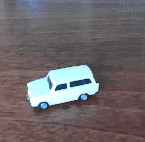 Trabant 601 kombi neu - neu, laut