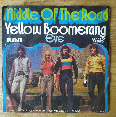Middle the road yellow - middle,