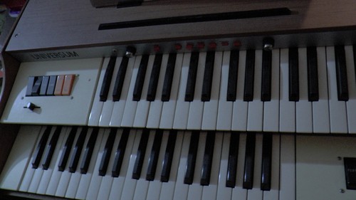 Universum heim orgel braun - ,