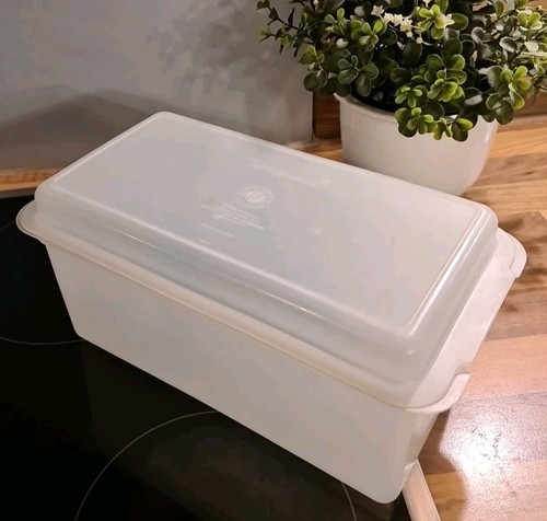 Vintage retro tupperware - vintage, ~