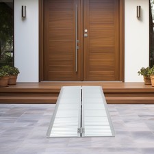 Tragbare Rollstuhlrampe