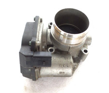 Audi A4 8K 8K2 8K5 B8 1,8 TFSI 125kW Ez.12 Drosselklappe Drossel 06F133062Q