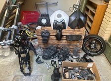 KTM DUKE 125 Kleinteile und Schrauben ( Ez. 06.04.2022 ) 