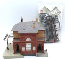 Faller H0 B-971 Hauptverwaltung Fertigmodell Spur H0 #4