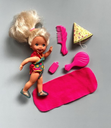 Barbie 1996 vintage - 🤍,