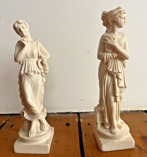 Ruggeri figuren frauen - 2, g.