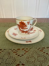 3-teilig Sammeltassengedeck handbemalt mit rotem Ming-Drache