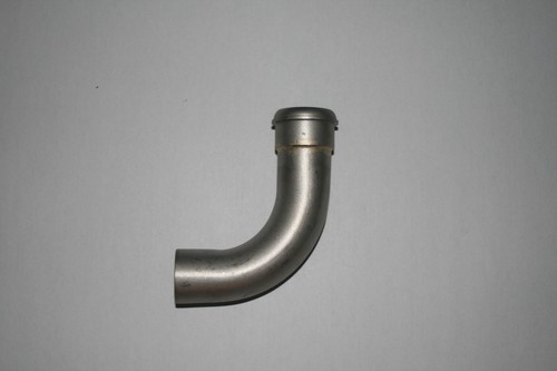 Kühlwasserleitung unten 