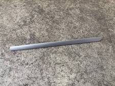 Decorative strip glove