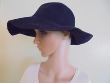 alter Damenhut , Schlapphut , sehr dunkles blau,   Filz,  50er jahre