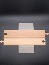 2 teiliger Bahnübergang, unbeschrankt, Holzeisenbahn, Brio, Heros, Steckstäbi