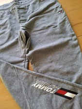 3 Hosen- 1 Preis! Tommy