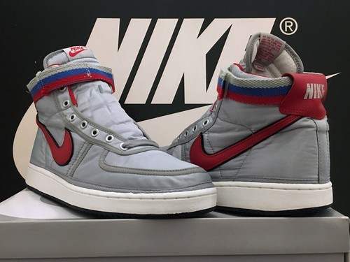 Vintage 2017 nike - vintage, high