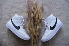 Nike Sportswear BLAZER MID 77 - Sneaker high - white/black