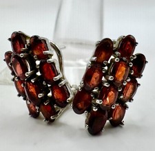 Antike Ovale Ohrstecker mit