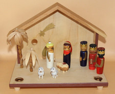 Moderne Krippe Heilige Familie