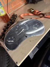 Opel Corsa B Mechanische Tacho