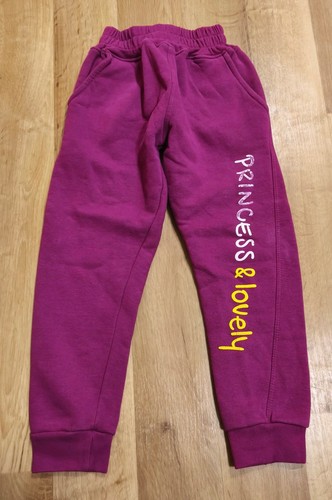 Jogginghose 122 beere - 🤩,
