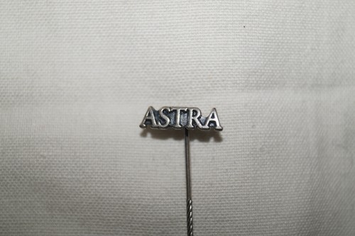 Anstecknadel opel astra badge - opel,