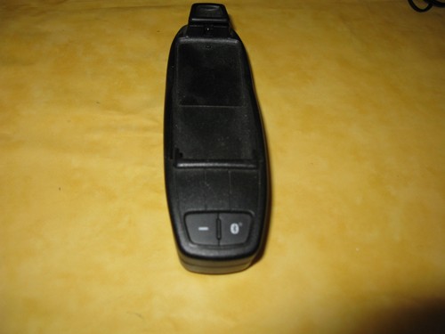 Mercedes handy ladeschale - mercedes,
