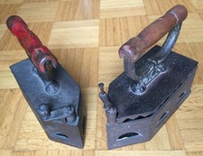 2 x Bügeleisen Kohleneisen