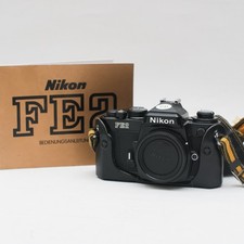 Nikon FE2  Schwarz neuwertig