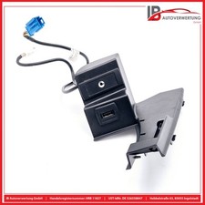 USB AUX Media Port A2078210411