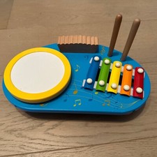 Musikspieltisch aus holz - musikspieltisch,