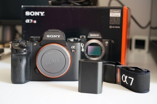 Sony alpha a7r iii 4mp - alpha, 42,4mp