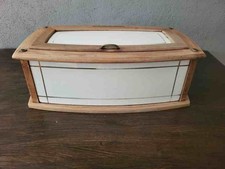 alter Brotkasten, Brotdose antik, Aufbewahrung, Keramik und Buchenholz