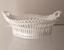 KPM-Berlin Durchbruchkorb weiß Henkelkorb Obstschale Griffe 1. Wahl Zeptermarke