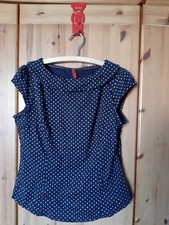 ✨ QS by s.Oliver Ärmellose