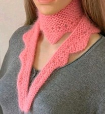 Gestrickter Angora-Schal