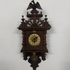 Non Plus Ultra D.R.P Wanduhr