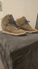 Vintage 2012 Nike Sky Hi dunk Womens Size 37.5 EU Braun Sneaker *RARE*