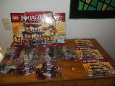 LEGO Ninjago 2507 Feuertempel, nicht komplett