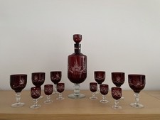 Tirgu Mures Antike Rubinglas 1 Karaffe + 6 Likörgläser + 6 Weingläser