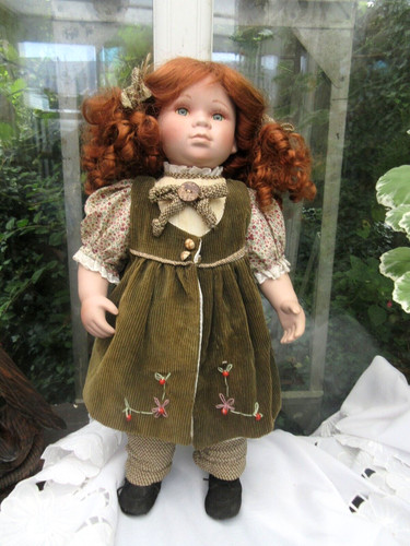 Rotkopf porzellan puppe - puppe, (289)