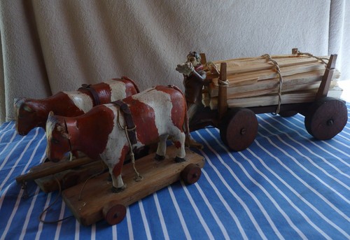 Uralte ochsen fuhrwerk - ochsen,